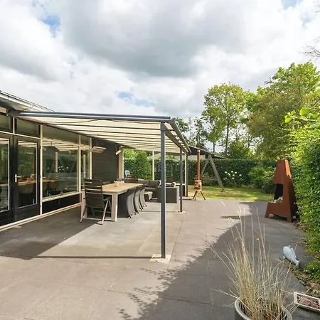 Holiday home Near With Large Private Garden - Not For Companies